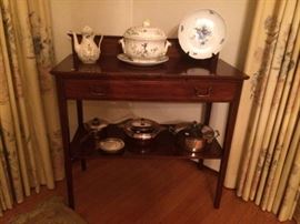 Small server with one drawer and lower shelf.