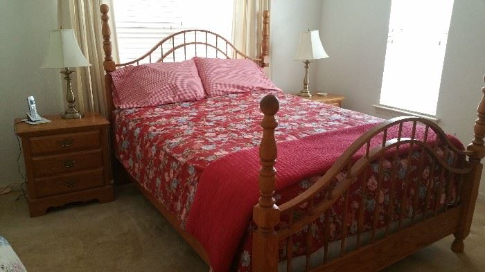 Queen size oak bed - headboard, footboard and rails. Excellent condition. 