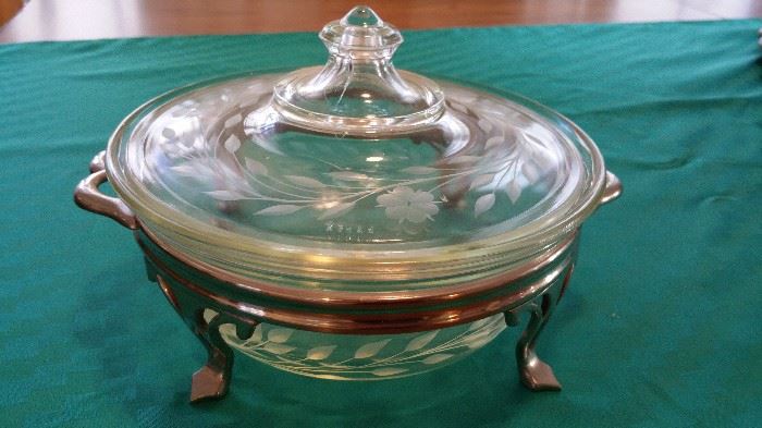VINTAGE PYREX etched covered dish in silverplate stand with handles