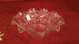 Cambridge Rosepoint fluted bowl