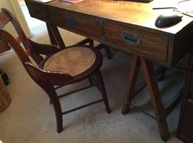 SAFARI FIELD DESK (BREAKS DOWN AND IS PORTABLE)