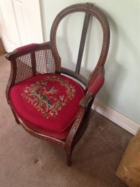 VICTORIAN HAND CARVED BALLOON CHAIR