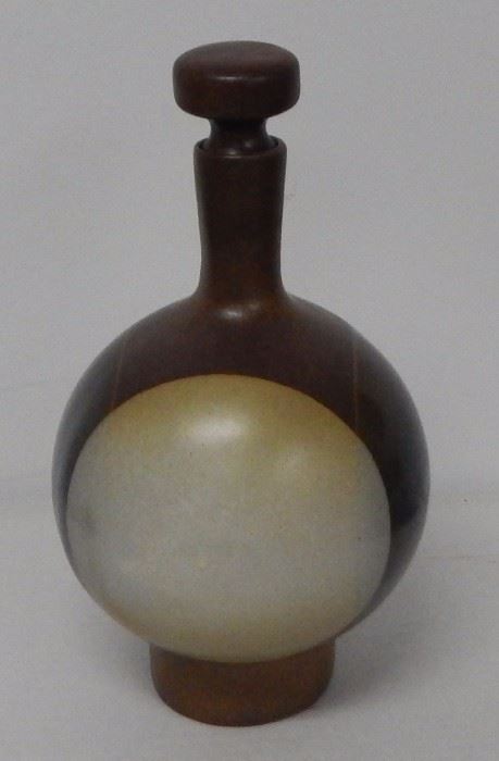 Atomic pottery bar vessel with lid.