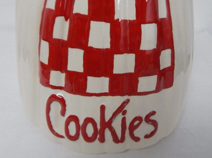 Great condition cookie jar.