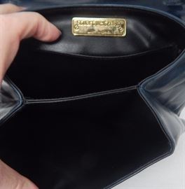 Stuart Weitzman  Purse/evening bag in navy leather.