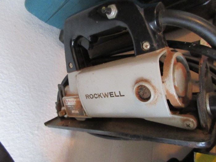 Rockwell trim saw