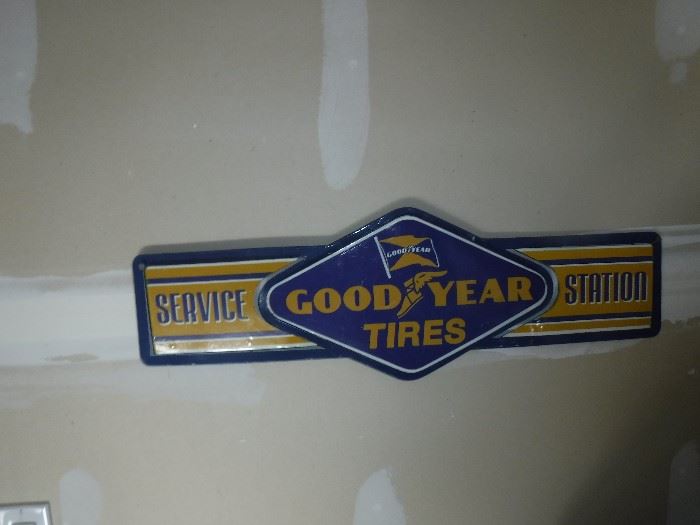 REPRODUCTION TIRE TIN.