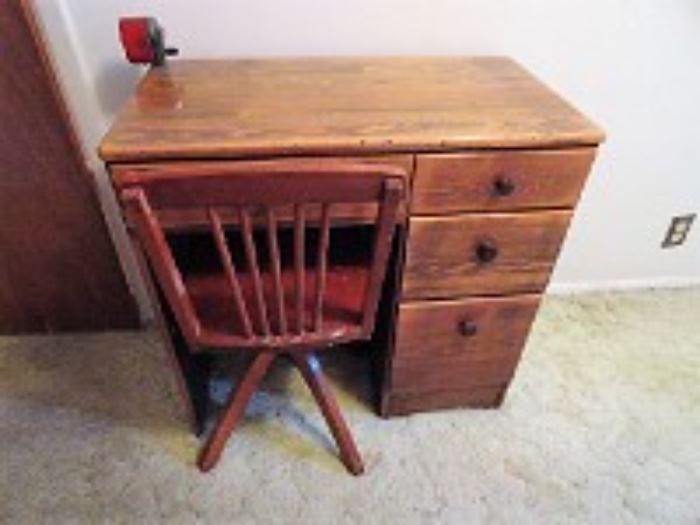 Child's wood desk & swivel chair