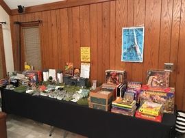 Warhammer war gaming system, 2 large 500+ point armies, High Elves and Undead