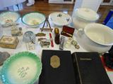 Nashville, Tennessee "Peabody" early 1920's annual.. Mickey Mouse watch, assorted butter molds, etc.