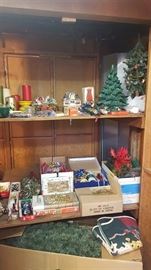 Ceramic tree and decor