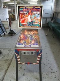 1976 BALLY CAPTAIN AMERICA PINBALL MACHINE, WORKING CONDITION