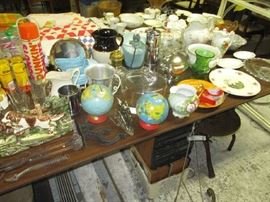 HOUSEHOLD AND GLASSWARE