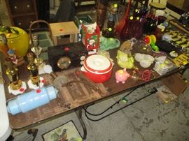 HOUSEHOLD AND GLASSWARE