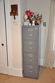 4 drawer file cabinet