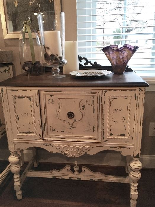Vintage Shabby Chick Painted console sotrage table 