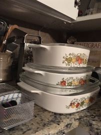 lidded casserole