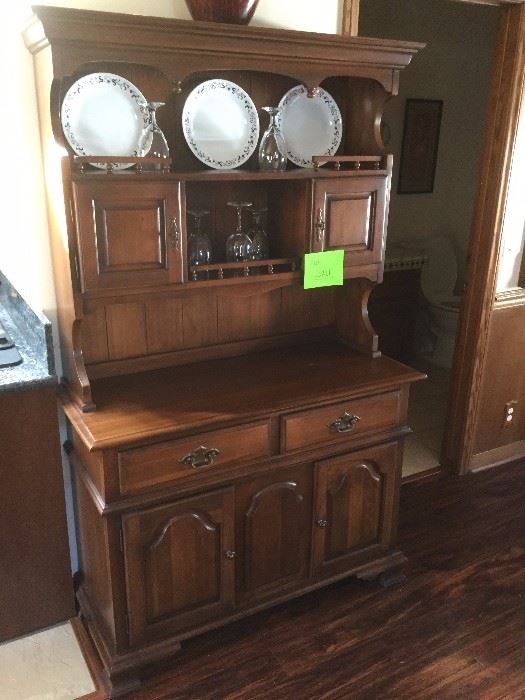  beautiful North Carolina furniture buffet hutch $225