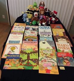 JYR005 Kid's Dream Lot - Webkinz, Domo, Ty Beanie Babies & More
