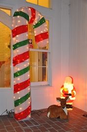 Amazing 7 foot 3 piece Candy Cane display with lights!