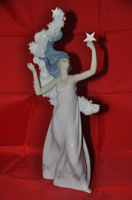  Rare! Lladro HAND SIGNED Millenium Collection figurine, "Milky Way".  Sorry no box!