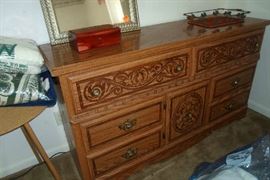 dresser