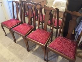 4 Queen Anne style dining chairs