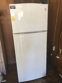 Kenmore Small refrigerator with ice make like new!