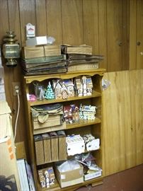 RECORDS & SNOW VILLAGES