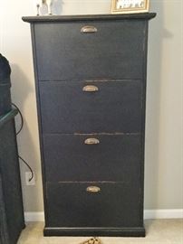 So Cool! Shoe Organizer! black, slim design.. drawers open up and shoes nestled nicely inside: measures: 31 x 8.5 x 59.5... looks like a neat chest but hides your shoes-- neatly at easily accessible