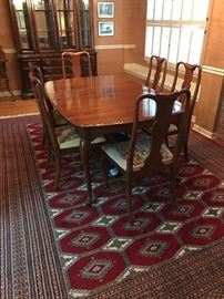 Thomasville Dining Table & Chairs-Area Rug