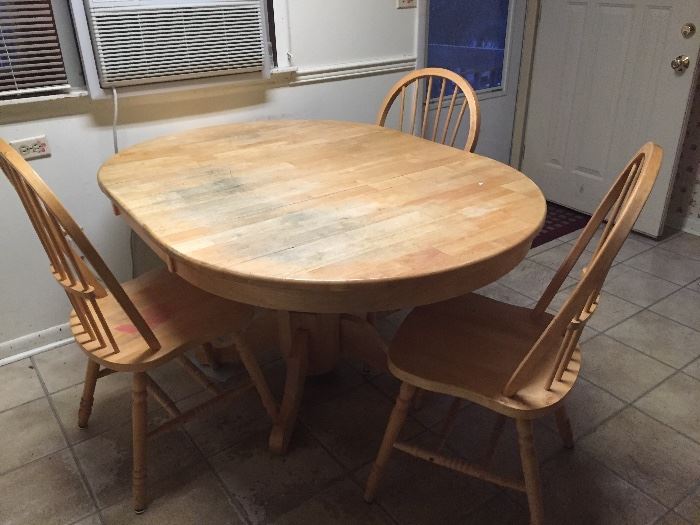 Pine table with leaf three chairs $50