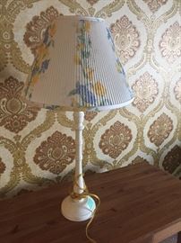 But now PAYPAL $10 Laura Ashley lamp