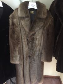 Buy it now PAYPAL** $1,000 Men's Full length virgin beaver  fur coat size XL