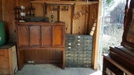 Industrial metal multi-drawer cabinet