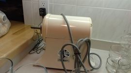 Juicer with attachments