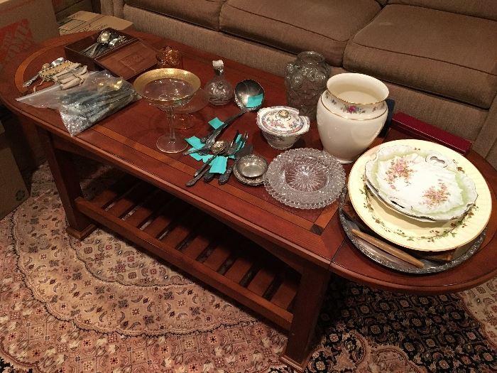 Drexel coffee table, vintage & antique collectibles 