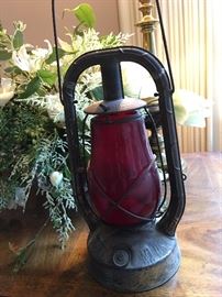 Dietz Monarch Railroad Lantern