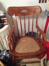 Oak & Cain Bottom Rocker