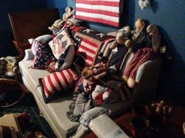 Sofa & Collectibles