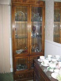 DR China cabinet - 2 total