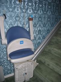 Chair stair lift