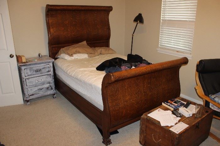 sleigh bed, chest, nightstand, floor lamp