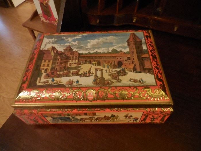 Hand Painted Vintage E.Otto Schmidt Germany Tin