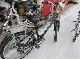 ITEM #2 - ZIP TRAILZ COMMUTER, ELECTRIC POWER OR PEDAL POWER NEW COND, BATTERY INCLUDED RETAIL $1100.00 BUY IT NOW PRICE $500.00 