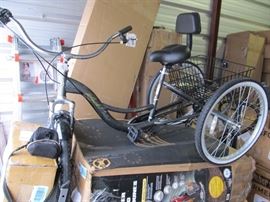 ITEM # 6-  NEW COND RACK POINT 7 SPEED TRIKE BIKE RETAIL $500.00   BUY IT NOW PRICE $250.00