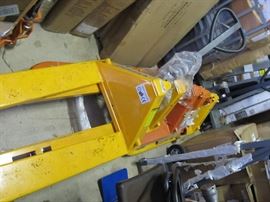 ITEM # 9 - NEW COND. VERGO 5500 LBS RETAIL $390.00     CHOICE FIVE OF THEM BUY IT NOW PRICE $180.00 EACH