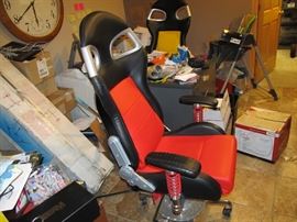 PIT STOP CHAIR PHOTO