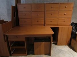 BERG BEDROOM SET