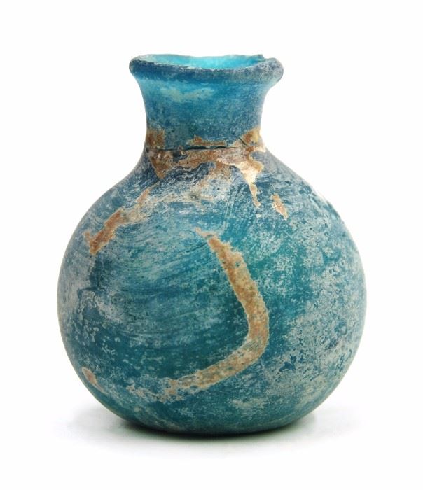 A SMALL RELICS BOTTLE OF BLUE MATERIAL,TANG DYNASTY (618-907)